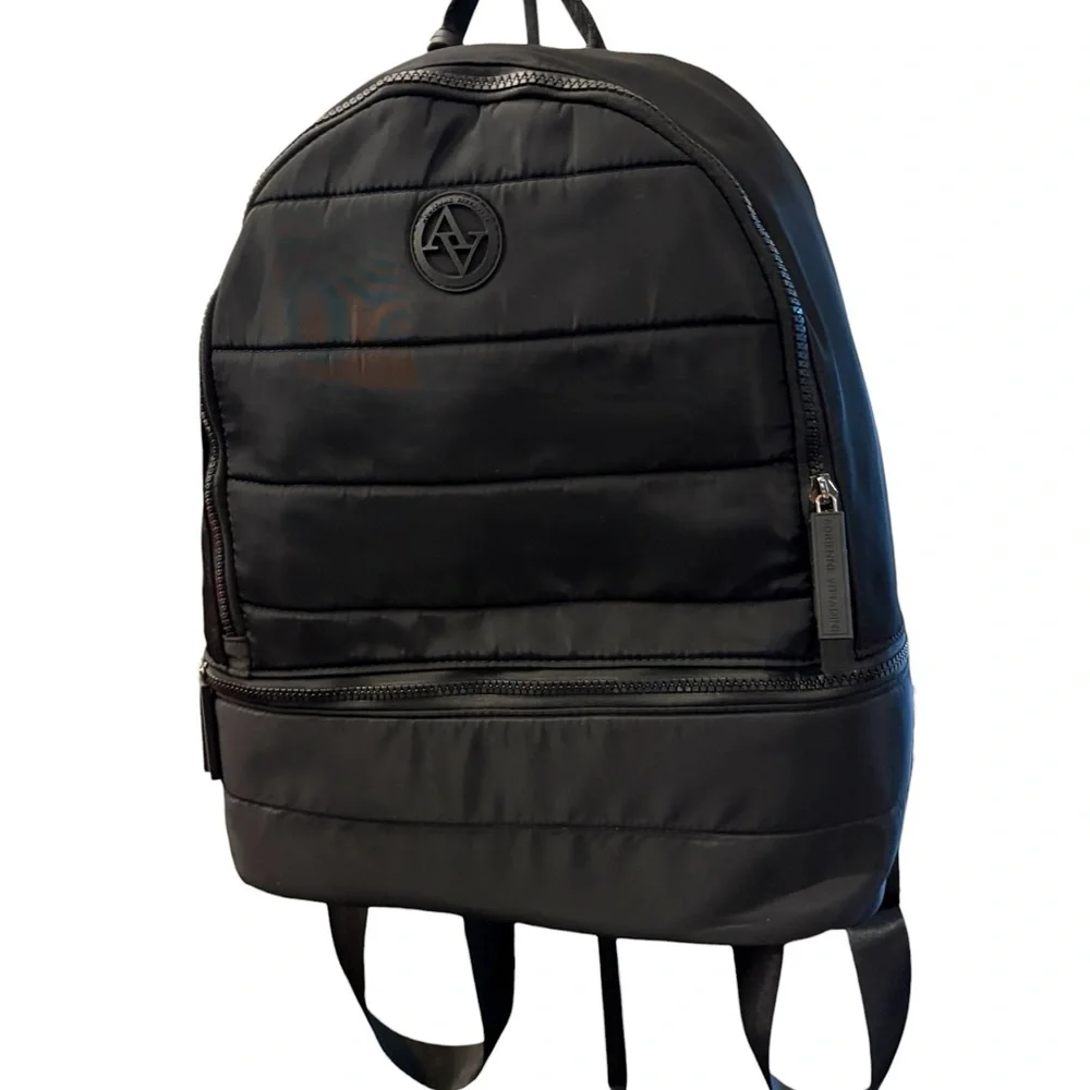 Adrienne Vittadini Travel Collection Black Nylon Backpack Logo‎ Luggage Tag NWT